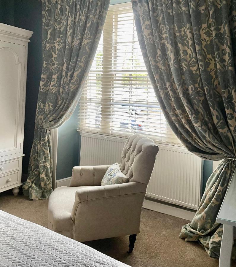 Old Daltongate House Bed & Breakfast Ulverston Eksteriør bilde